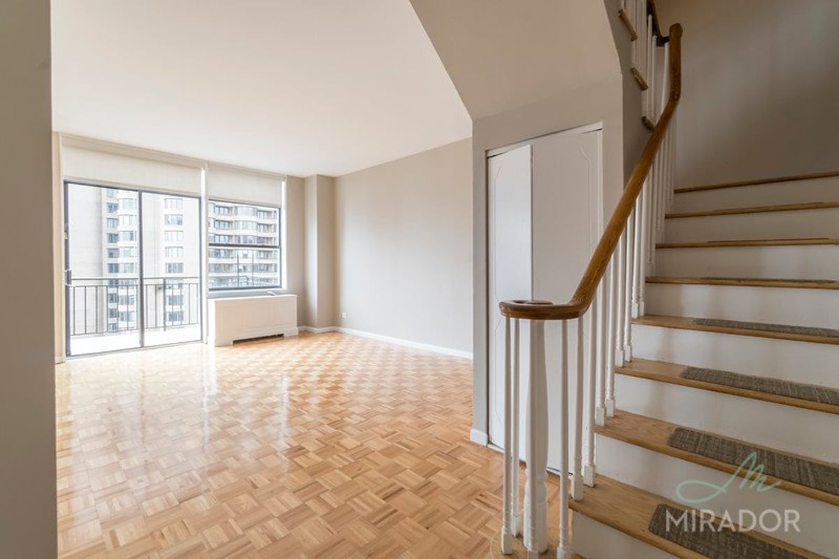 Photo for New York Tower - 330 East 39th Street Rental Building in Midtown East, Manhattan