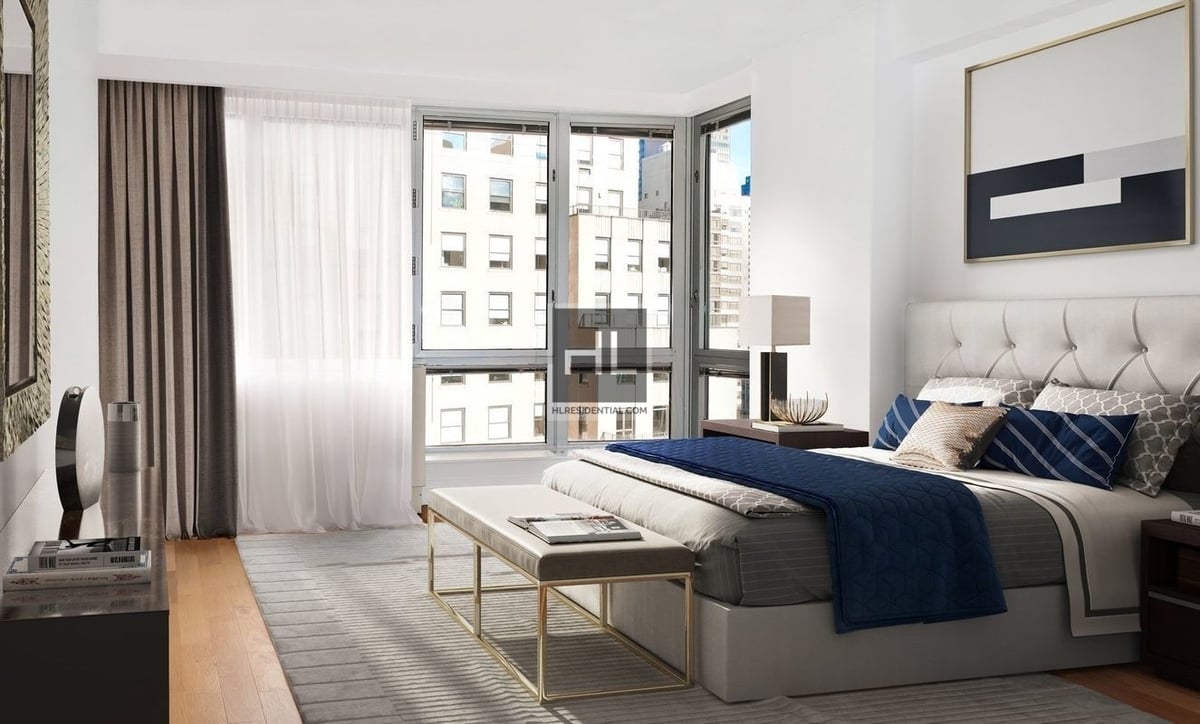 Photo for The Metropolis - 150 East 44th Street Rental Building in Turtle Bay, Manhattan