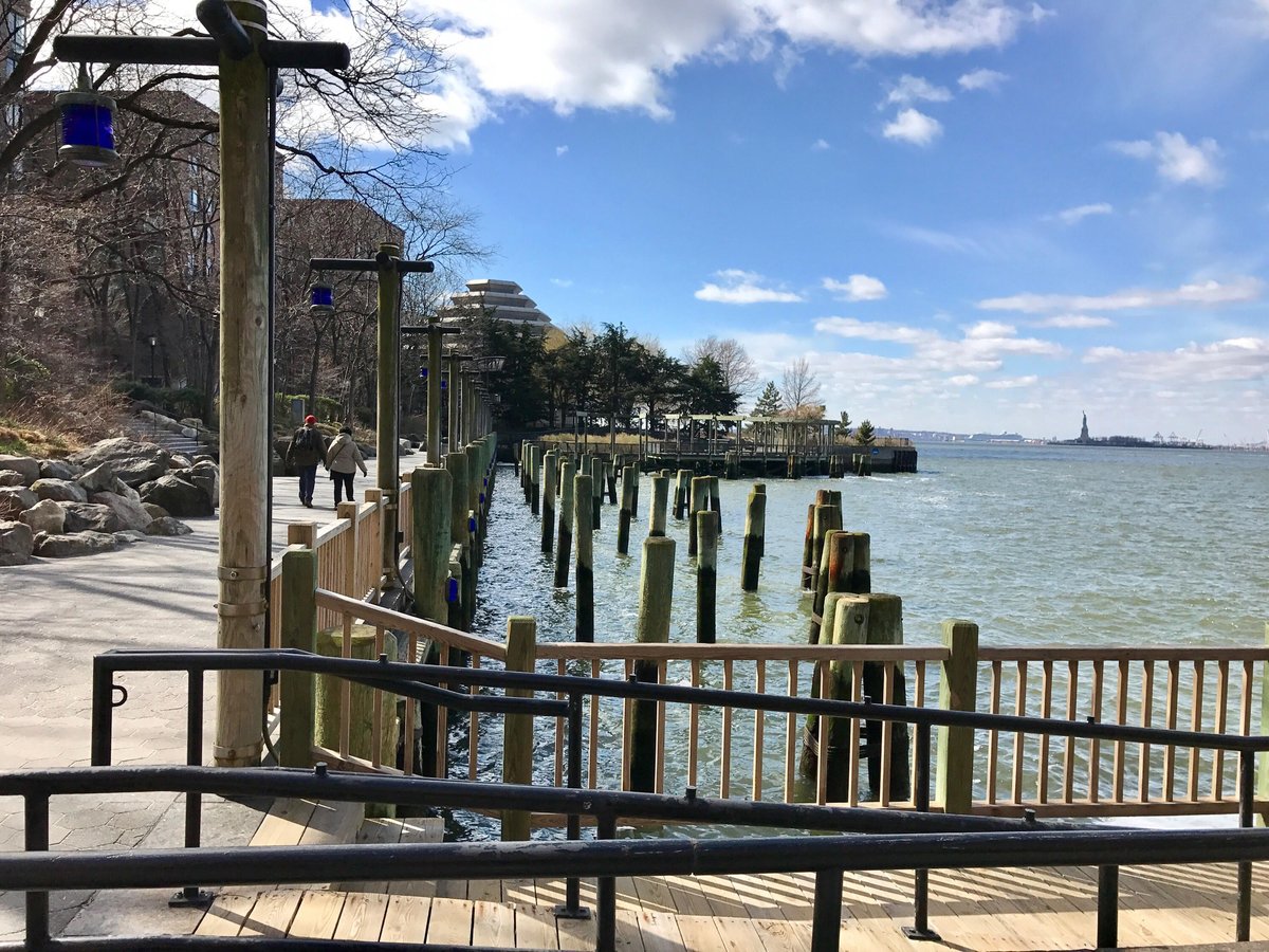 Photo for The Cove Club - 2 South End Avenue Condominium in Battery Park City, Manhattan