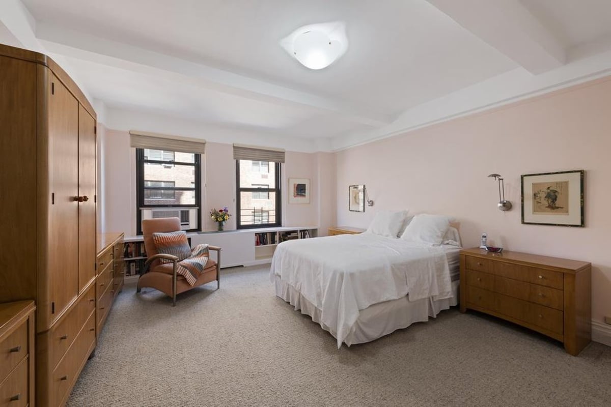 Photo for The Viewest - 277 West End Avenue Cooperative in Upper West Side, Manhattan