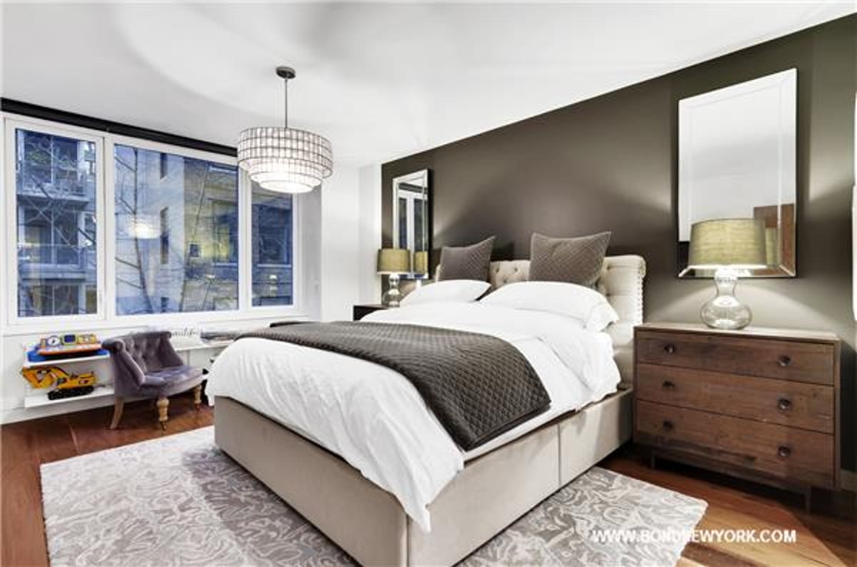 Photo for Chelsea Green - 151 West 21St Street Condominium in Chelsea, Manhattan