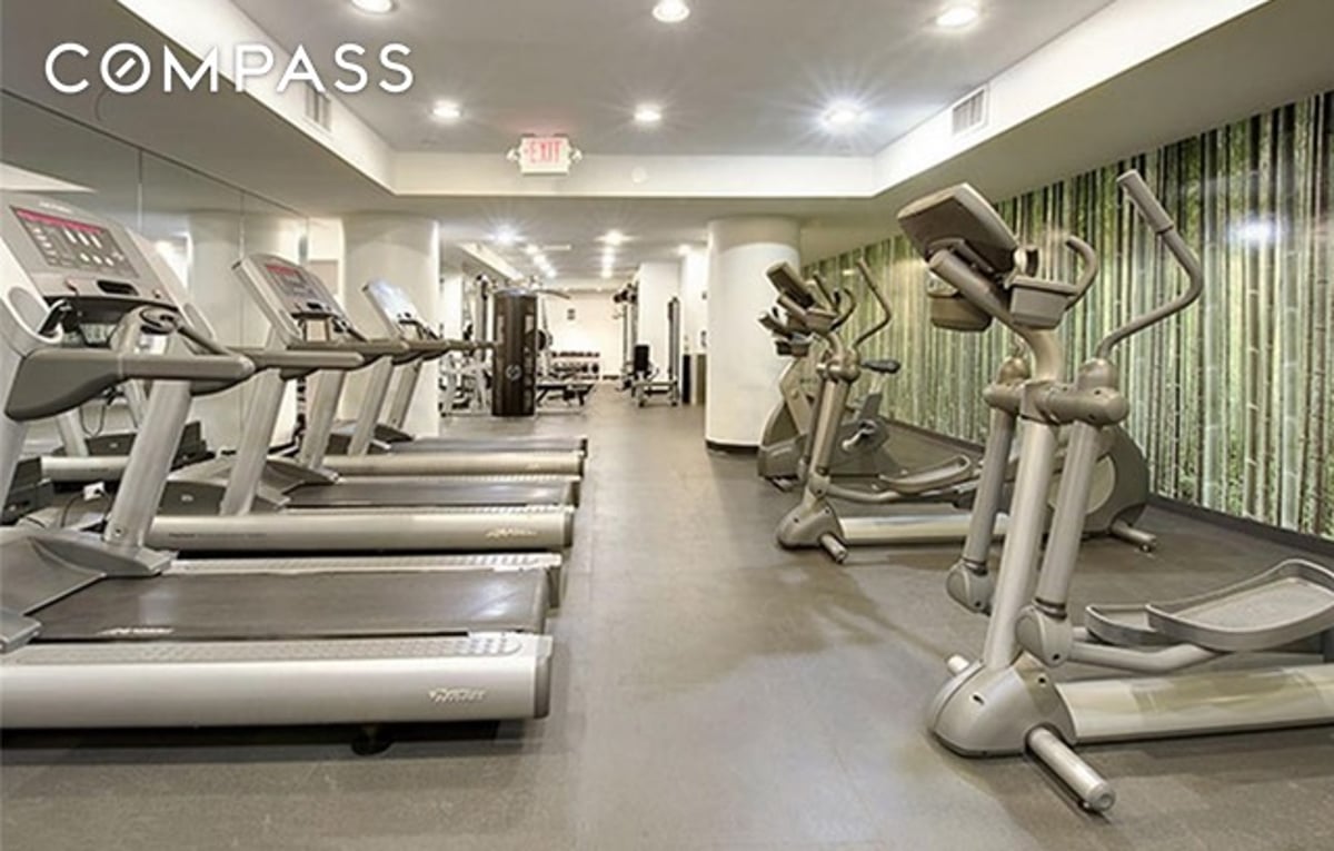 Photo for Windsor Park - 100 West 58th Street Condominium in Midtown, Manhattan