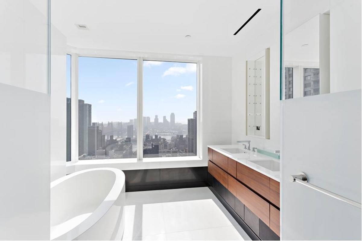 Photo for 252 East 57th Street - 252 East 57th Street Condominium in Midtown East, Manhattan