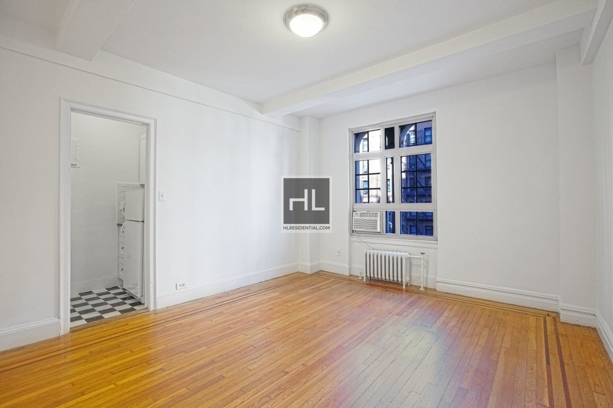 Photo for The Carteret - 208 West 23rd Street Rental Building in Chelsea, Manhattan