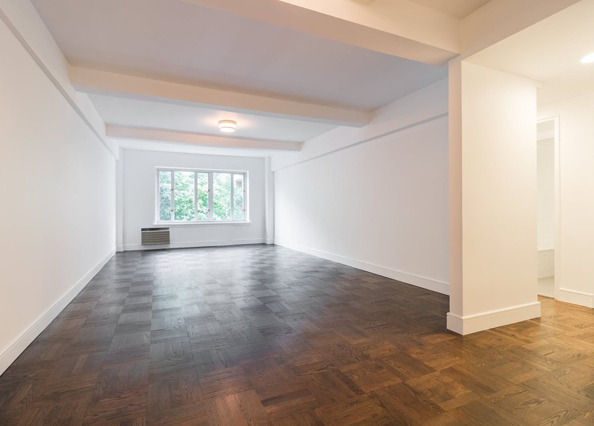 Photo for 36 East 36 Street - 36 East 36th Street Rental Building in Murray Hill, Manhattan