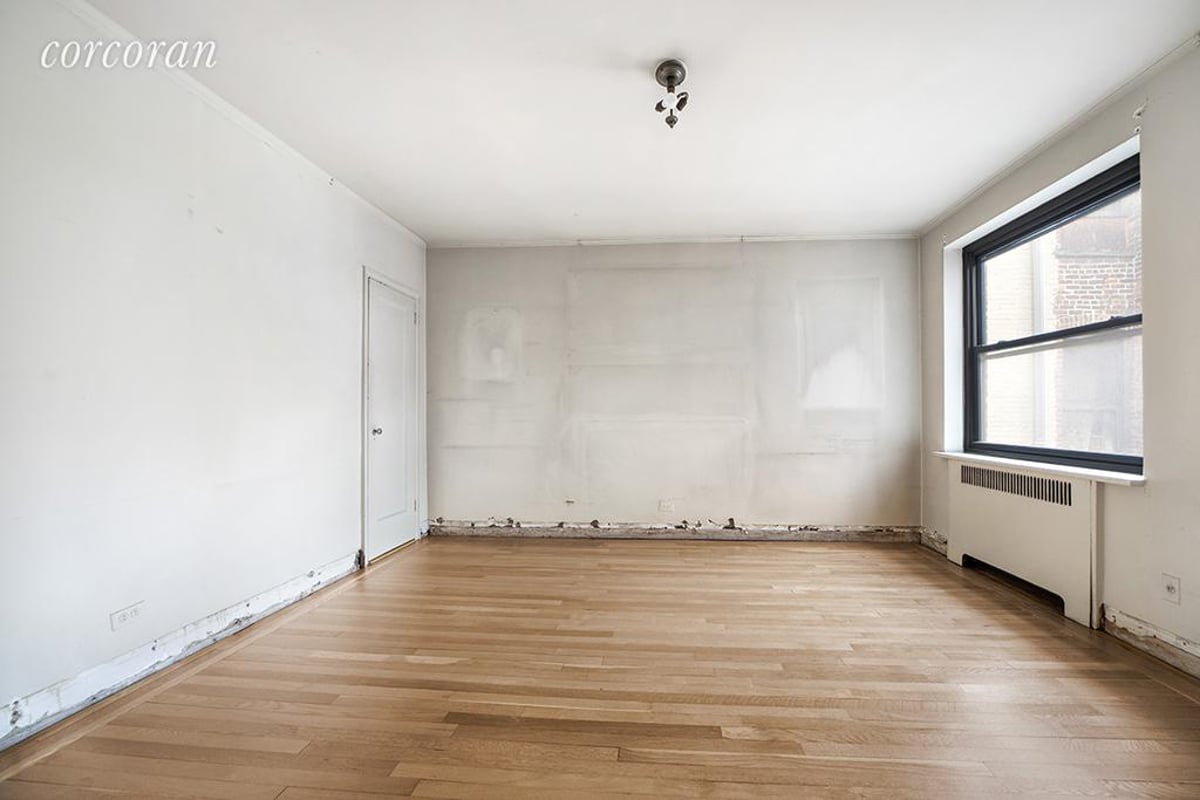 Photo for Beekman Court - 349 East 49th Street Cooperative in Midtown East, Manhattan