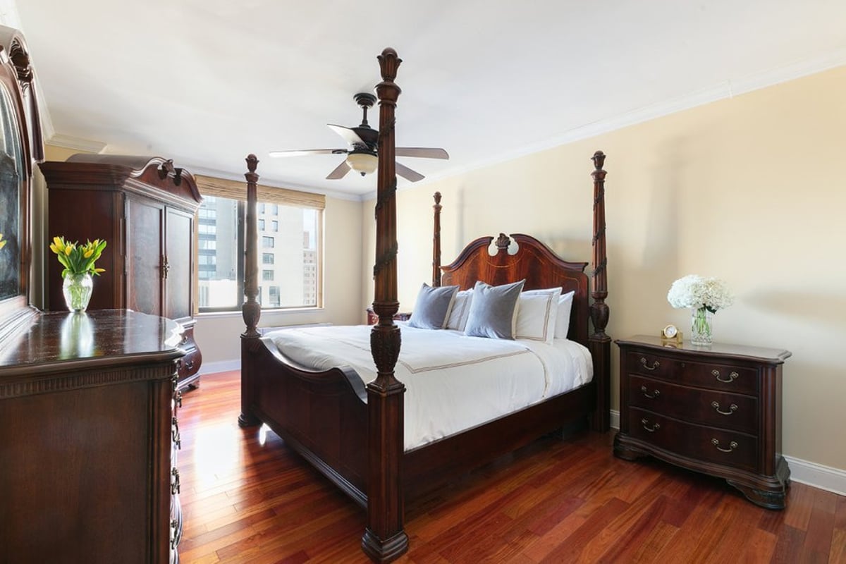 Photo for The Ventana - 150 East 85th Street Condominium in Upper East Side, Manhattan