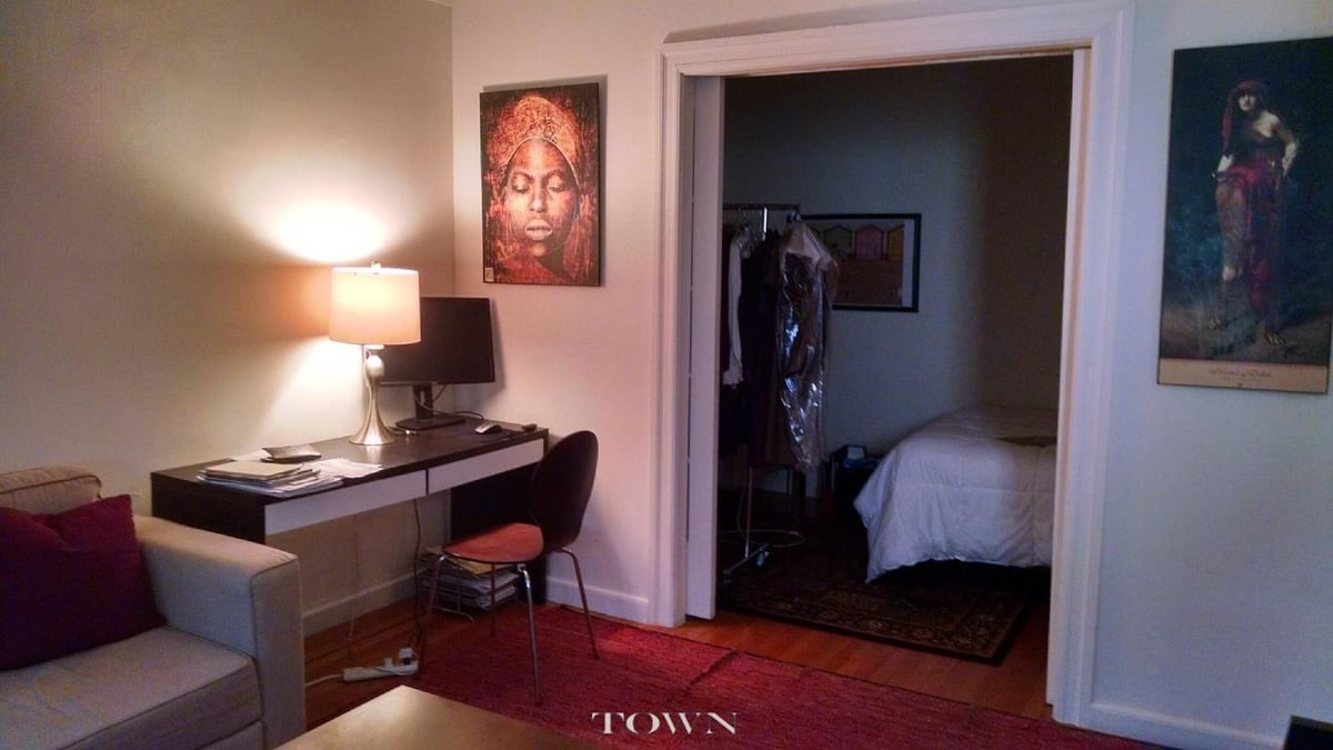 Photo for 305 West 52nd Street - 305 West 52nd Street Condominium in Midtown, Manhattan