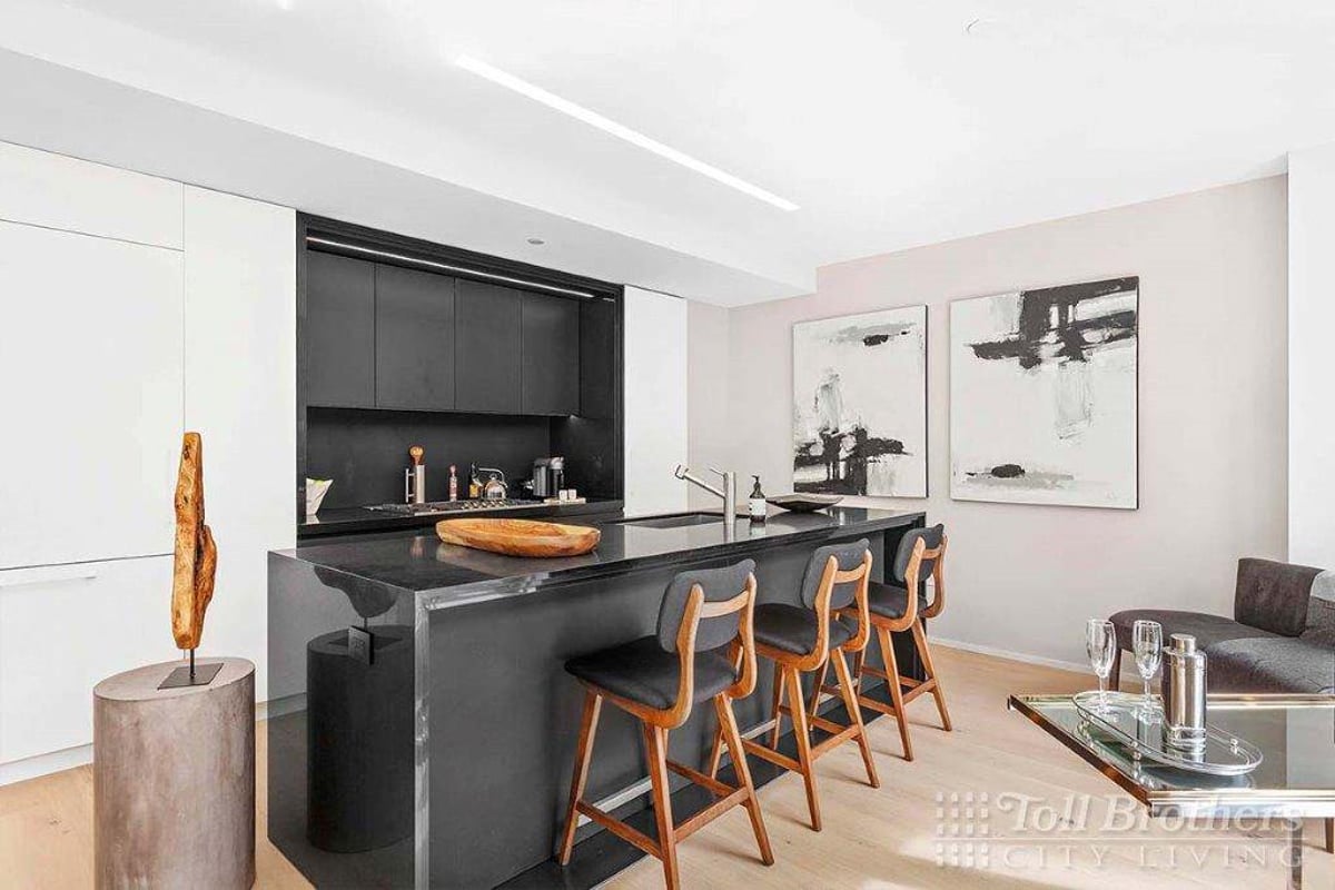 Photo for 121 E 22nd St - 121 East 22nd Street Condominium in Chelsea, Manhattan