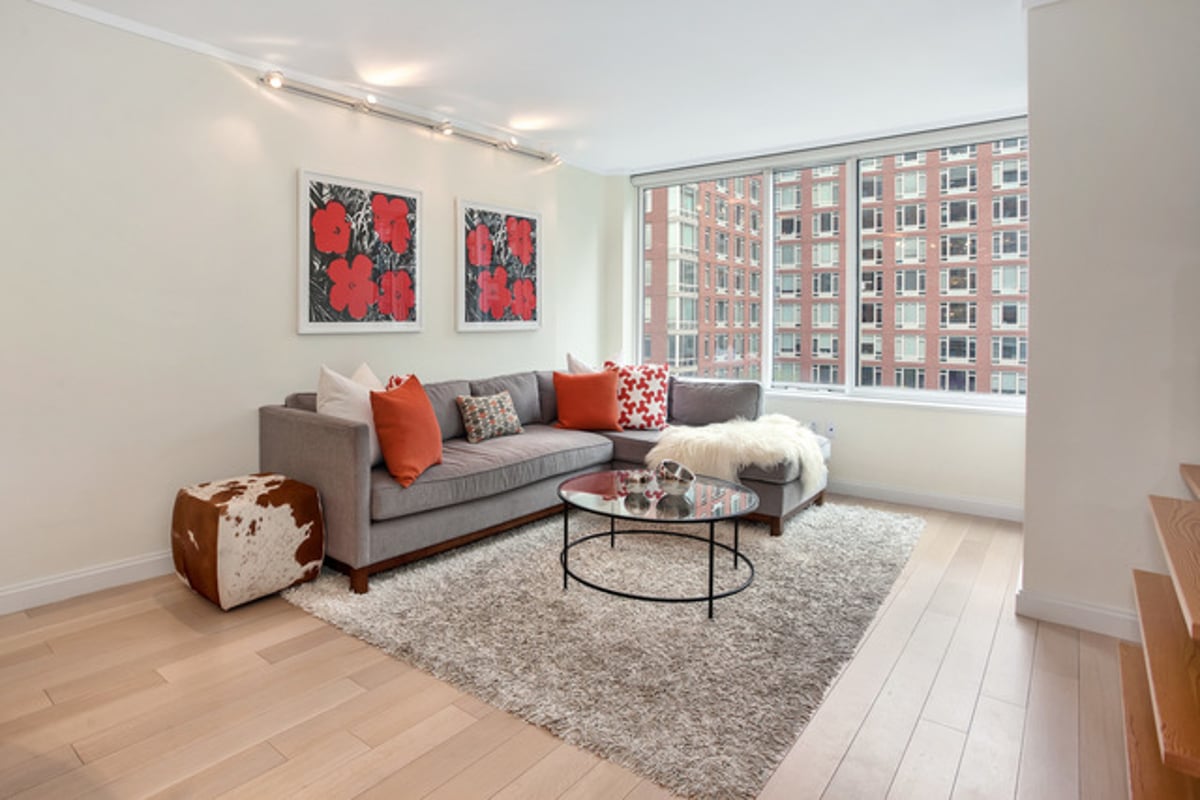 Photo for 212 Warren Street - 212 Warren Street Mixed Use in Battery Park City, Manhattan