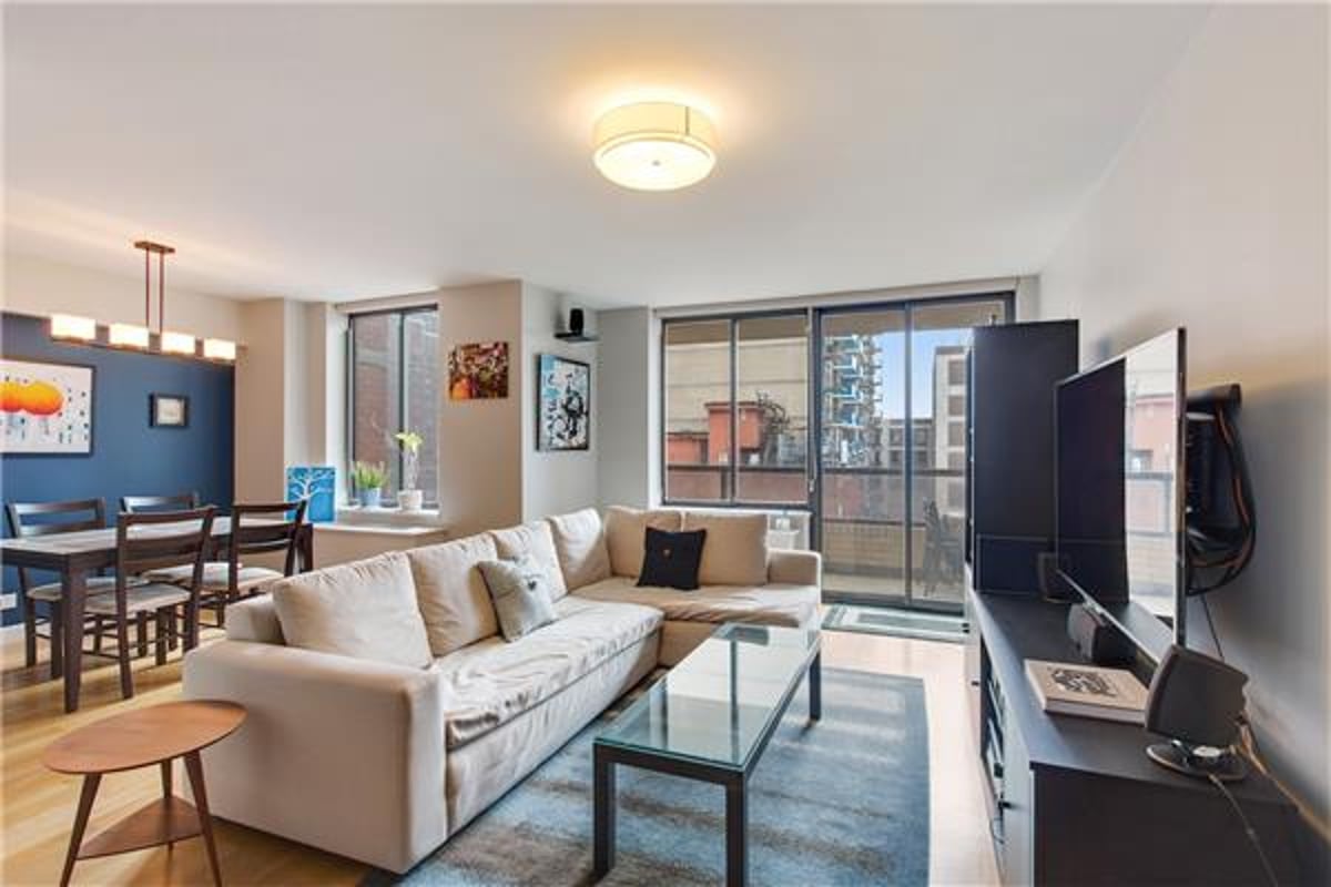 Photo for The Whitney - 311 East 38th Street Condominium in Midtown East, Manhattan