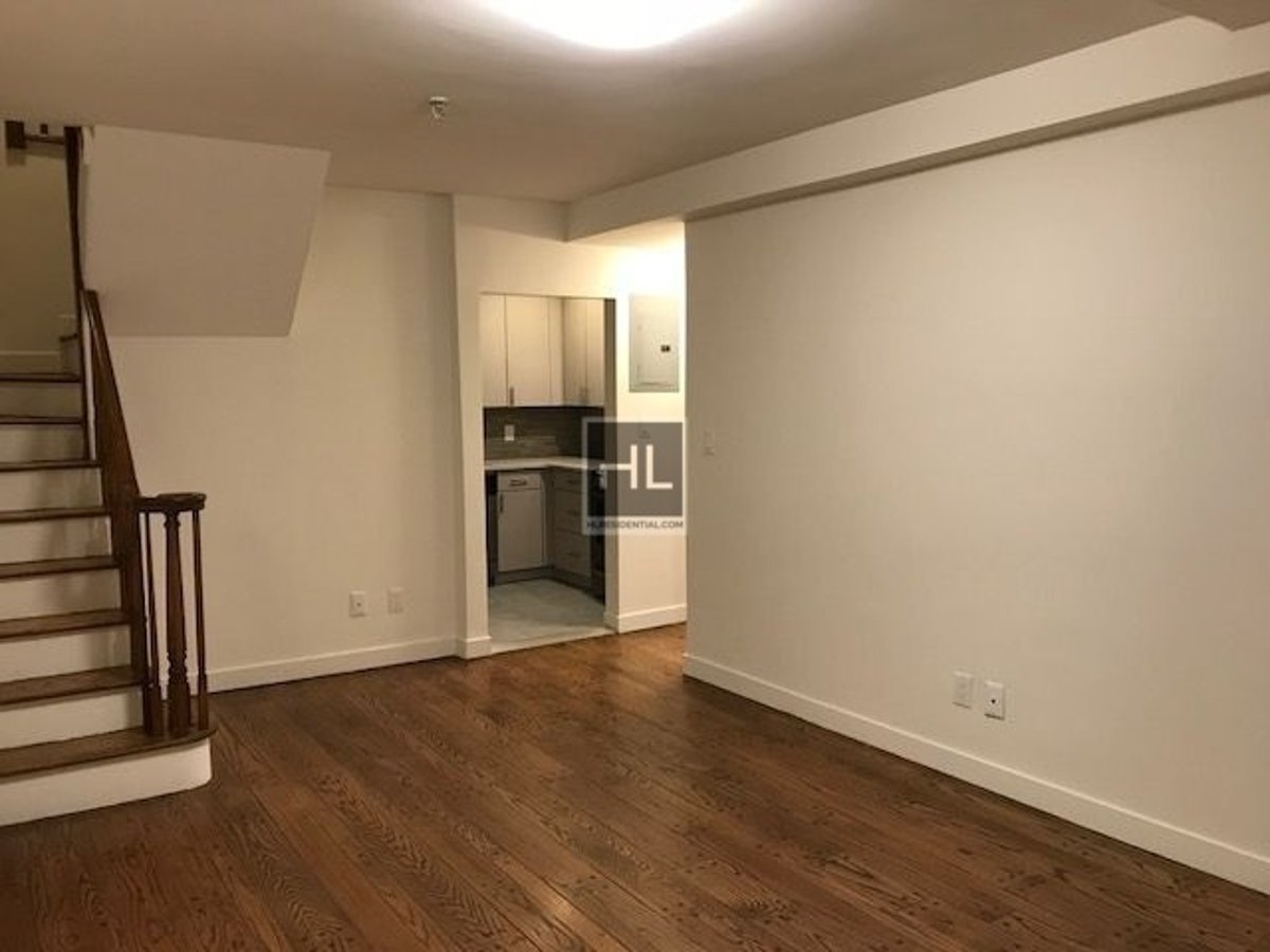 Photo for The Fitzgerald - 201 West 74th Street Condominium in Upper West Side, Manhattan