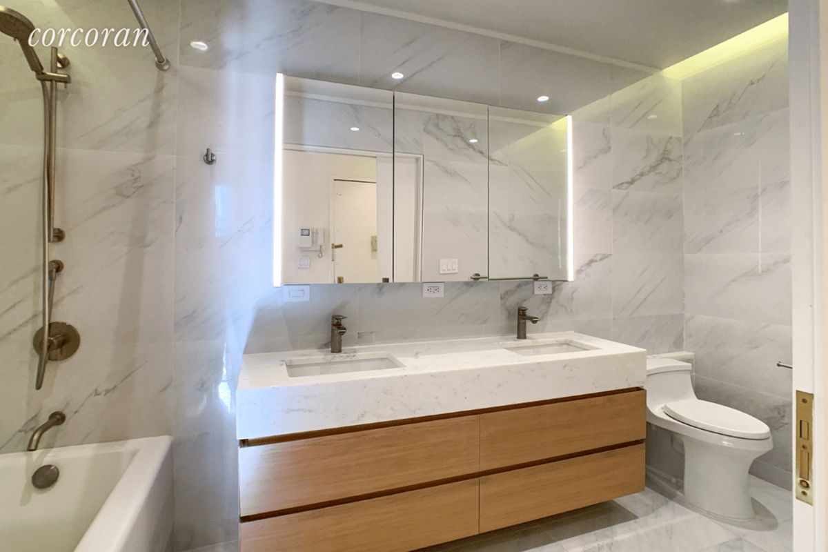 Photo for Hanover River House - 335 Greenwich Street Cooperative in Tribeca, Manhattan