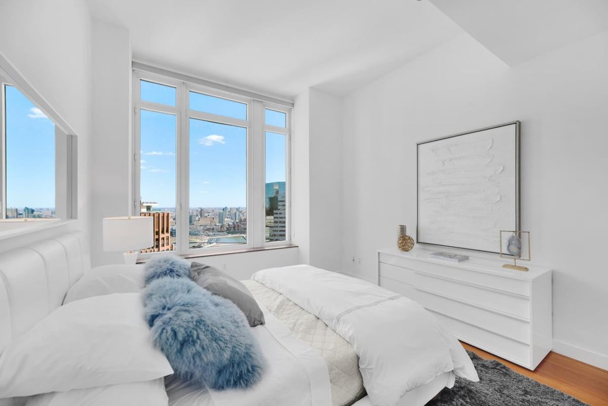 Photo for William Beaver House - 15 William Street Condominium in Financial District, Manhattan