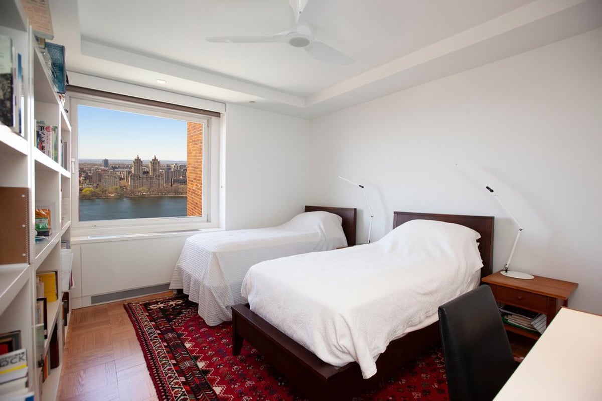 Photo for 1239 Madison Avenue - 45 East 89th Street Condominium in Carnegie Hill, Manhattan