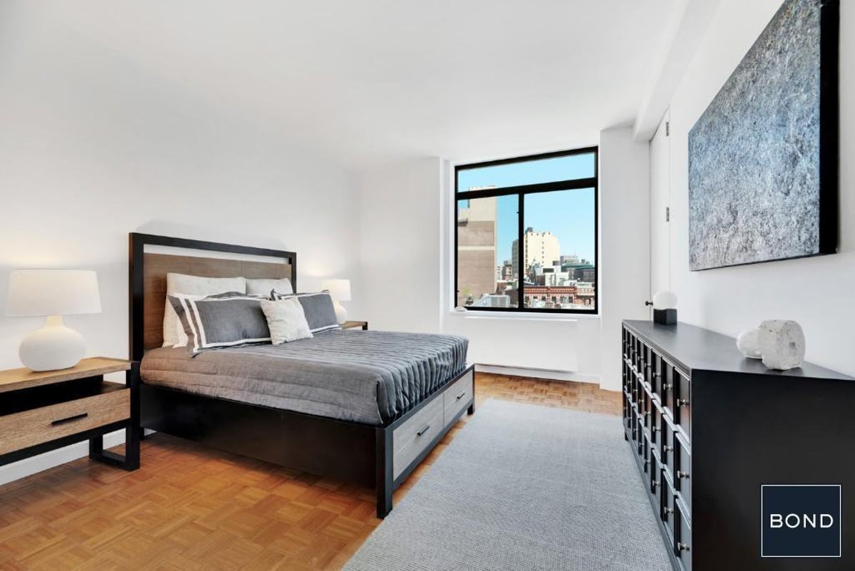 Photo for Reade House - 311 Greenwich Street Condominium in Tribeca, Manhattan