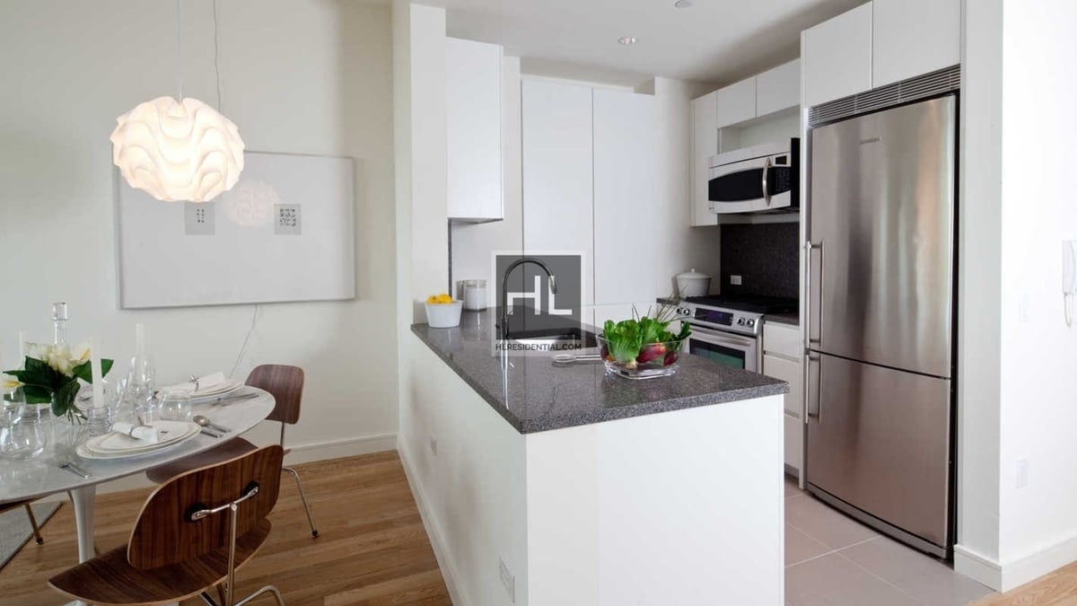 Photo for Beatrice - 105 West 29th Street Condominium in Chelsea, Manhattan