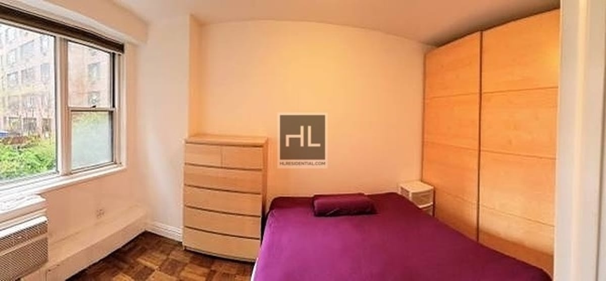 Photo for York River House - 1175 York Avenue  (Resubmit)(Old#C84-166) Condominium in Upper East Side, Manhattan