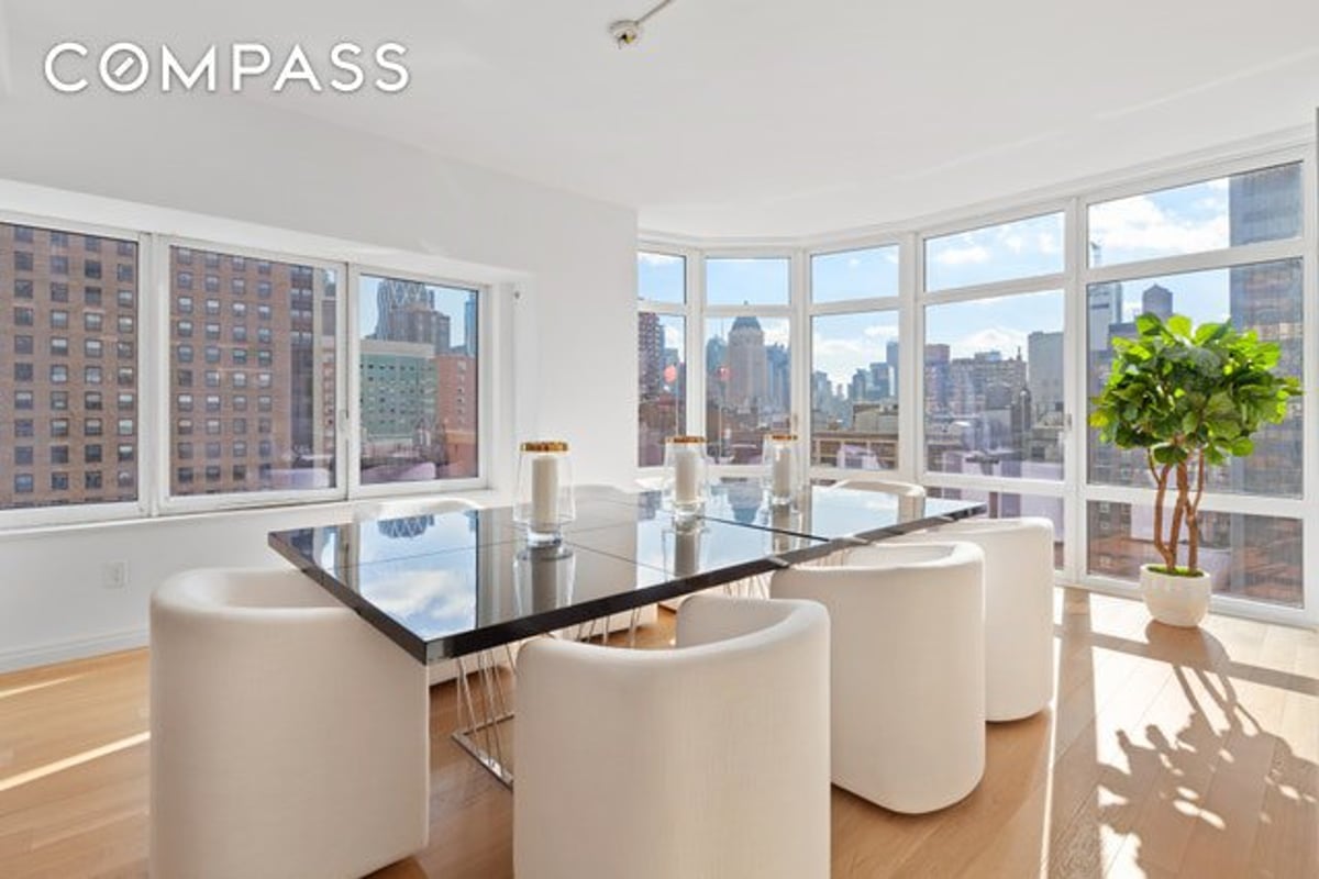 Photo for Element - 555 West 59th Street Condominium in Midtown West, Manhattan