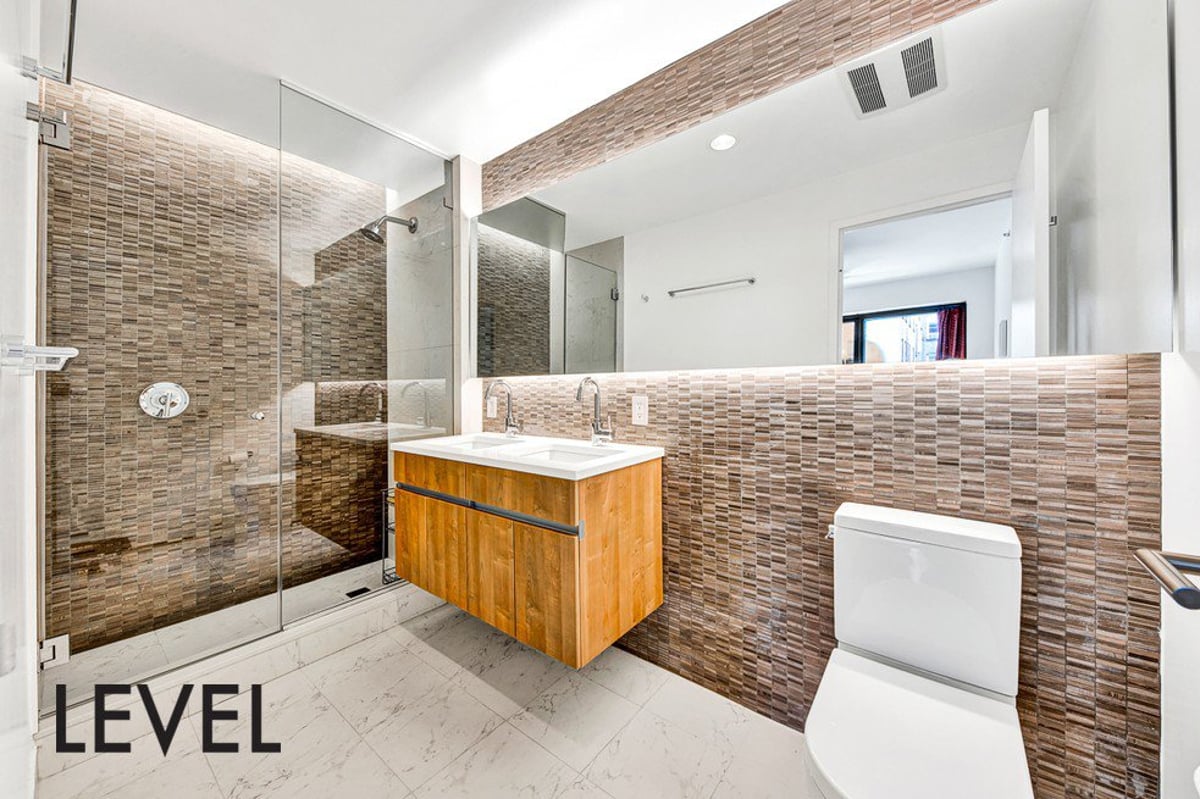 Photo for One Murray Park - 11-25 45th Avenue Condominium in Long Island City, Queens