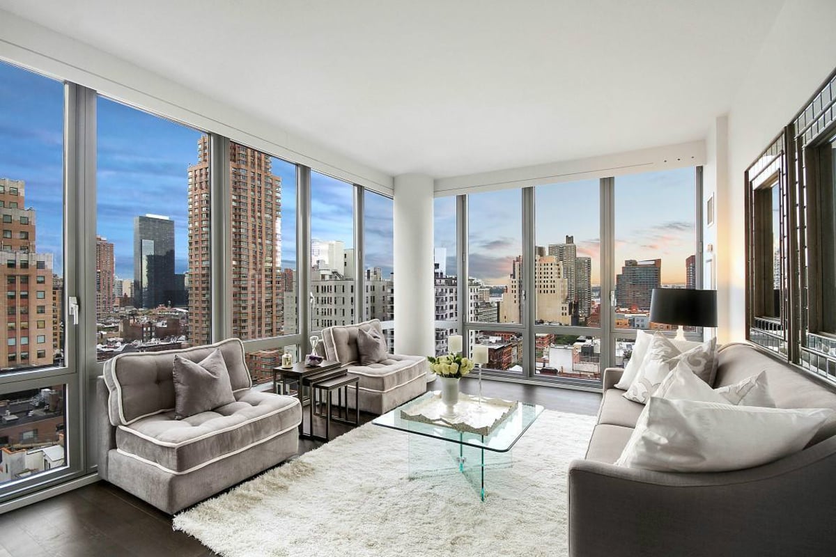 Photo for The Link - 310 West 52nd Street Condominium in Midtown West, Manhattan