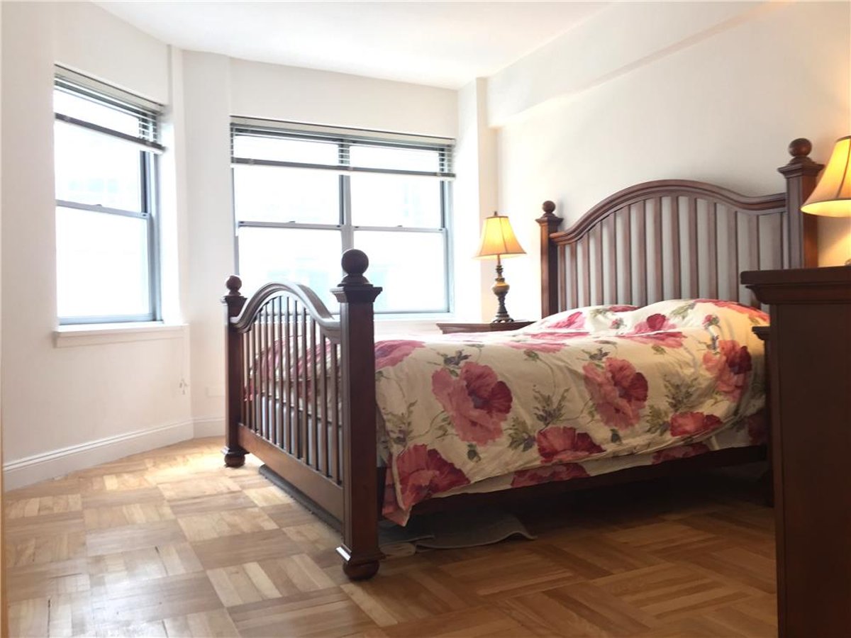 Photo for 80 Park Avenue - 80 Park Ave. Condominium in Murray Hill, Manhattan