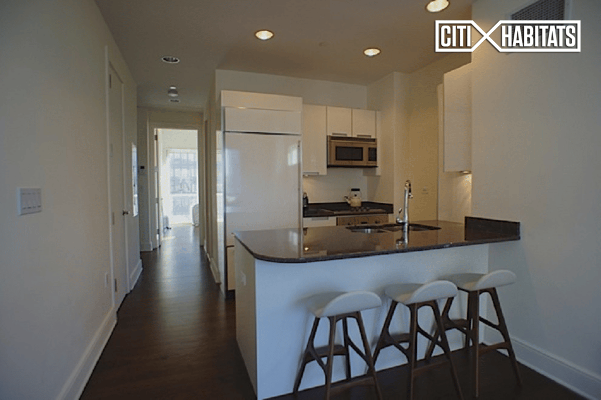 Photo for The Alexander - 250 East 49th Street Condominium in Midtown East, Manhattan