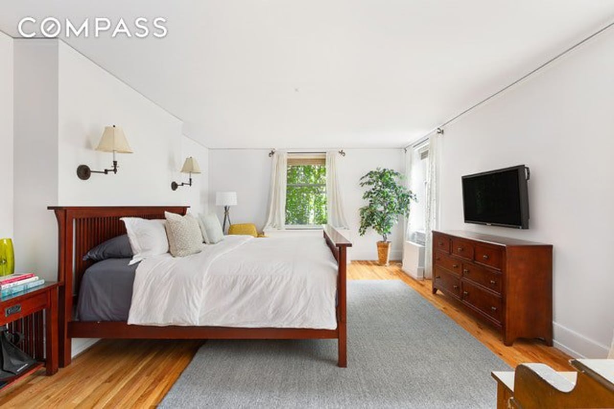 Photo for 426 WEST 23 STREET - 426 West 23rd Street Cooperative in Chelsea, Manhattan