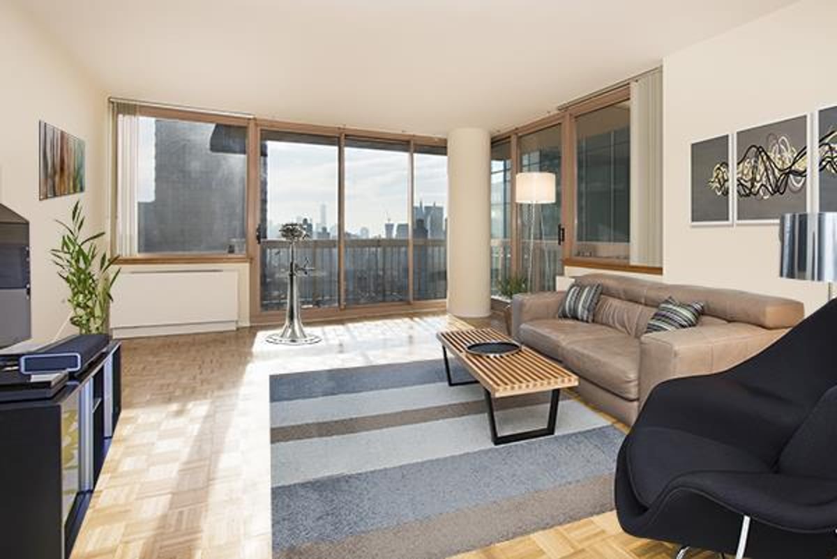 Photo for The Vanderbilt - 235 East 40th Street Condominium in Turtle Bay, Manhattan