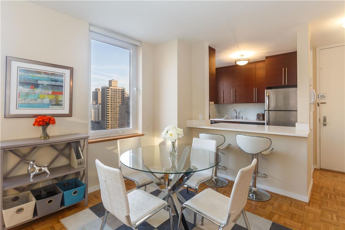 Photo for The Monarch - 200 East 89th Street Condominium in Upper East Side, Manhattan