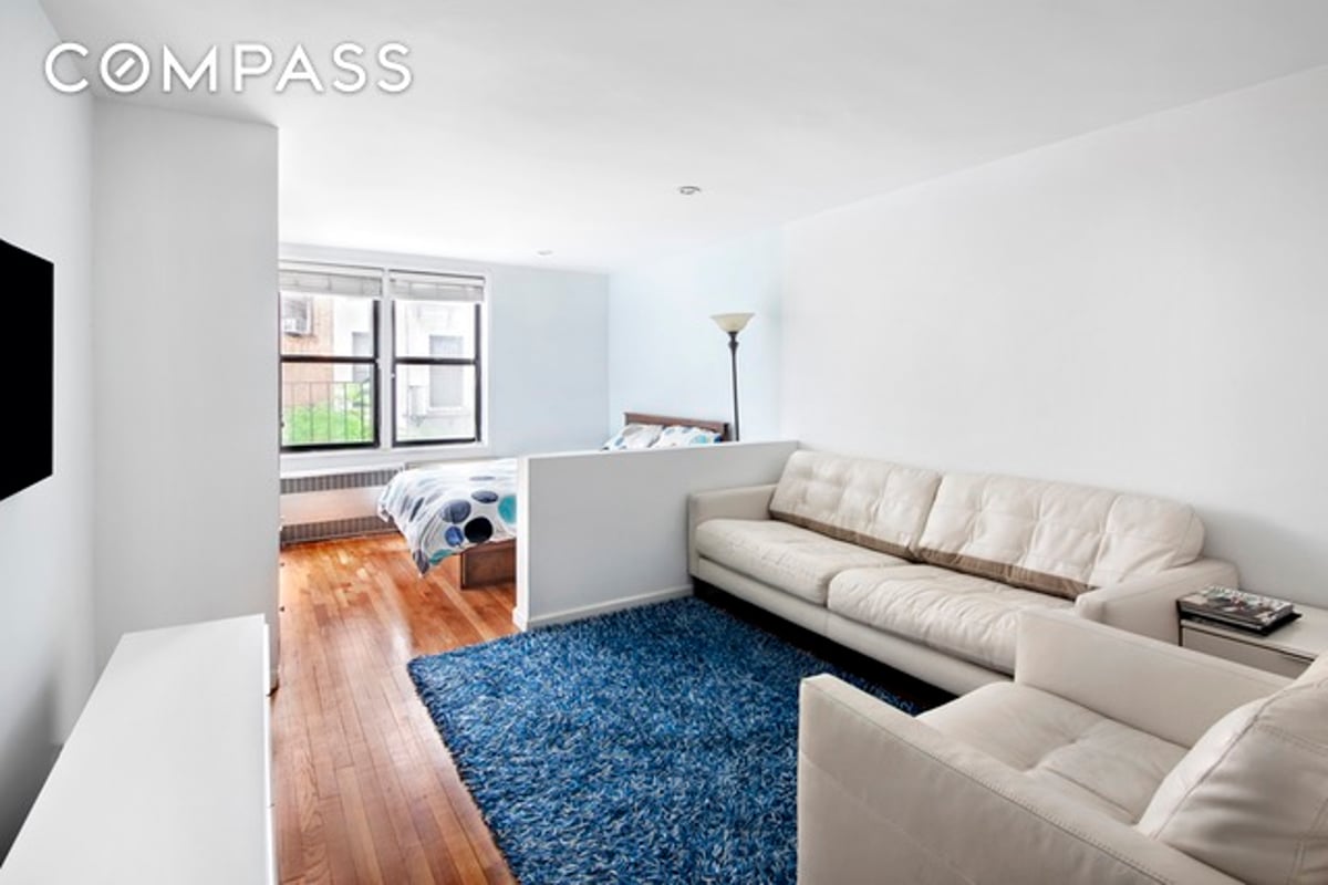 Photo for Gotham House - 150 East 27th Street Cooperative in Kips Bay, Manhattan