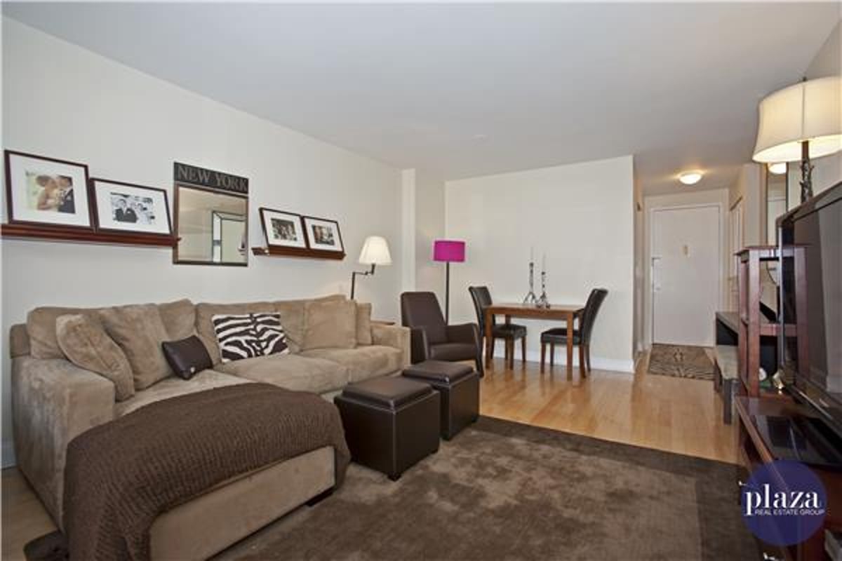 Photo for The Ventana - 150 East 85th Street Condominium in Upper East Side, Manhattan