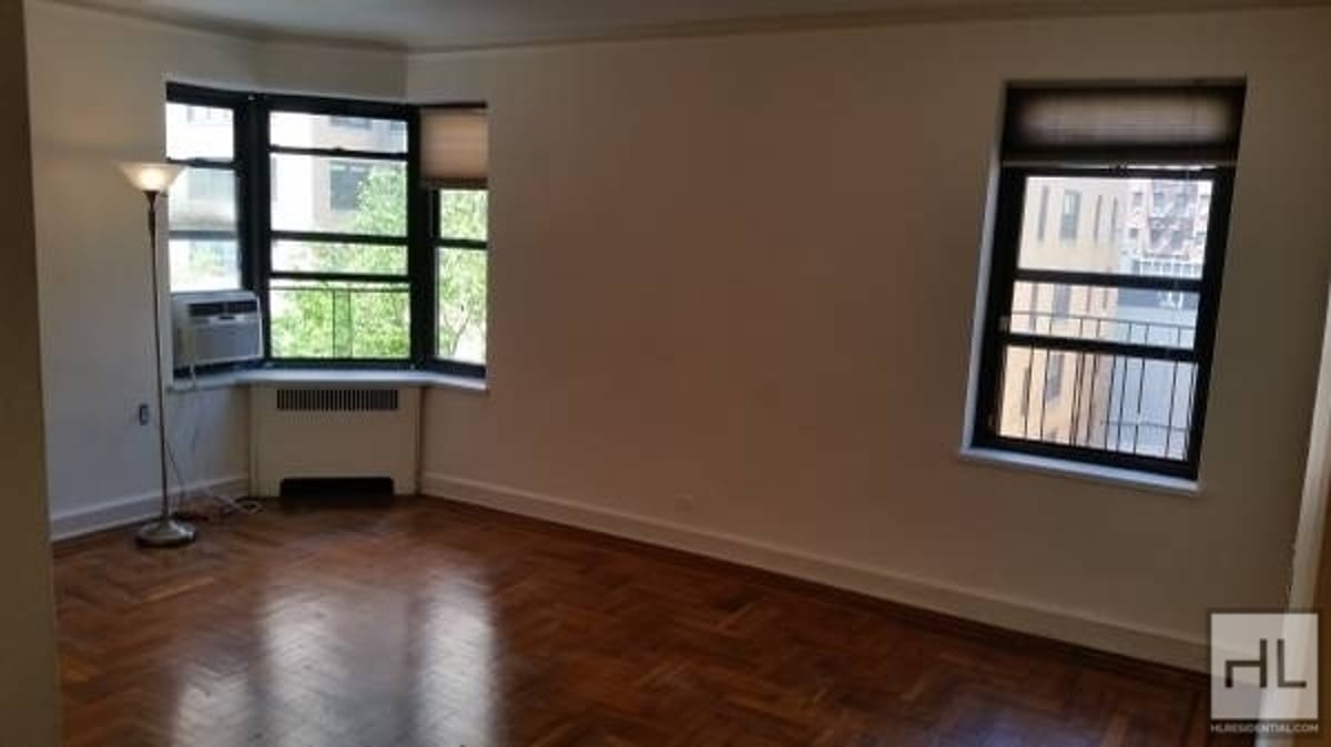 Photo for 208 East 28th Street - 208 East 28th Street Cooperative in Murray Hill, Manhattan