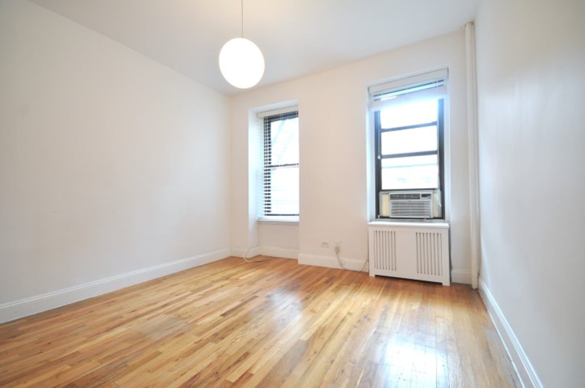 Photo for Merrion - 215 West 88th Street Condominium in Upper West Side, Manhattan