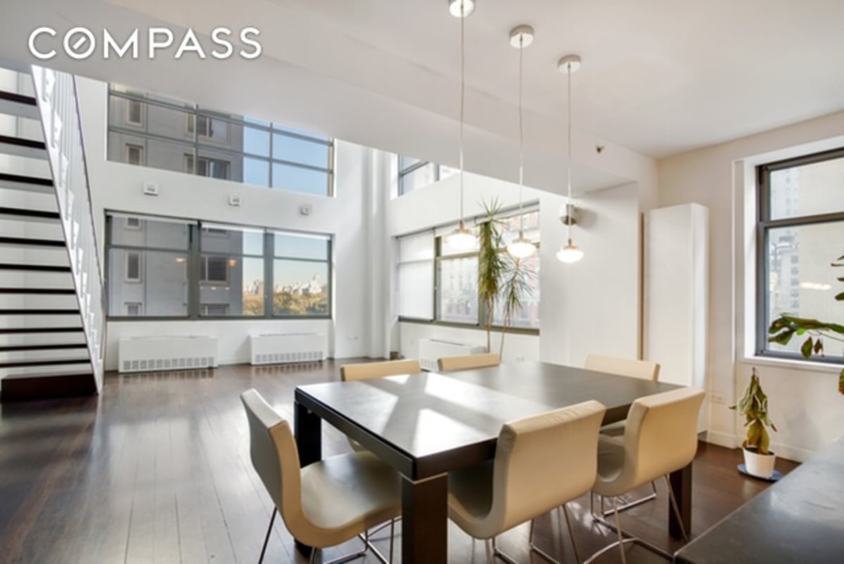 Photo for Windsor Park - 100 West 58th Street Condominium in Midtown, Manhattan
