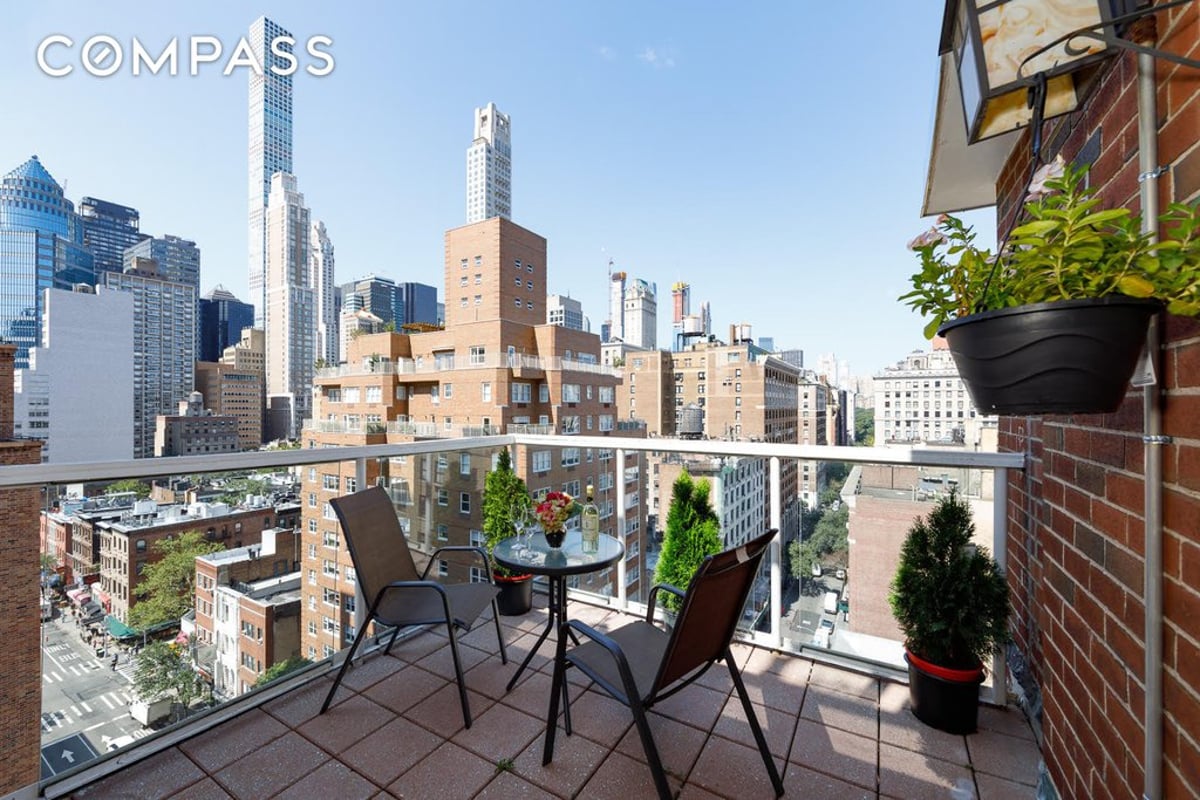 Photo for 139 EAST 63 STREET - 139 East 63rd Street Condominium in Lenox Hill, Manhattan