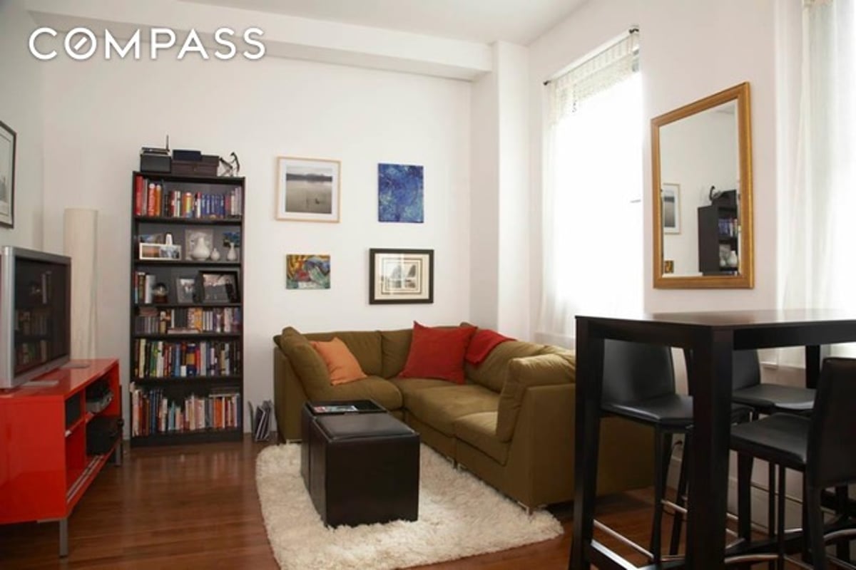 Photo for Greenwich Place - 120 Greenwich Street Condominium in Financial District, Manhattan