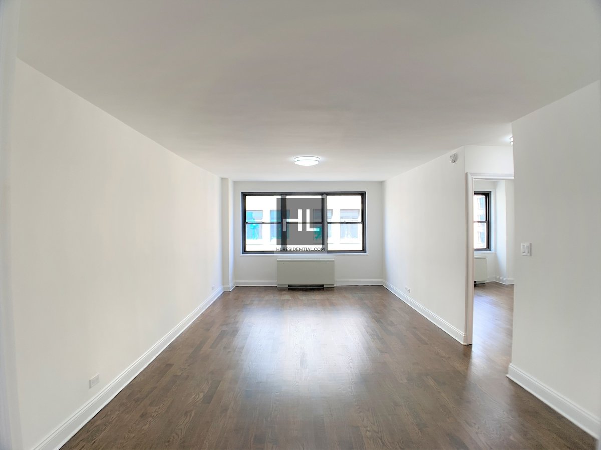 Photo for Mayfair Fifth - 96 5th Avenue Rental Building in Flatiron, Manhattan