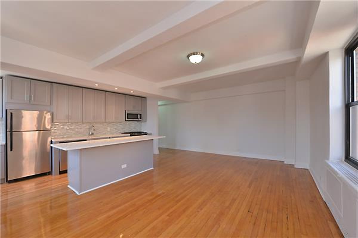 Photo for 161 West 16th Street - 161 West 16th Street Condominium in Chelsea, Manhattan