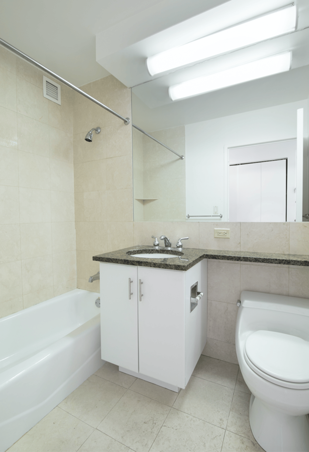 Photo for Chelsea Grande - 460 West 20th Street Rental Building in Chelsea, Manhattan