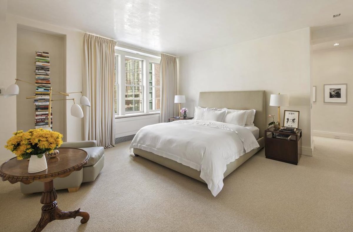 Photo for 1060 Park Avenue - 1060 Park Avenue Cooperative in Upper East Side, Manhattan