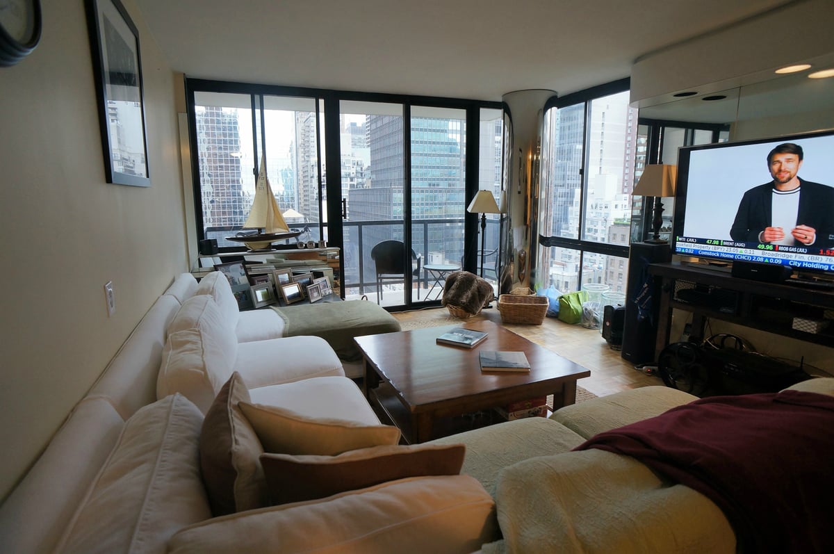 Photo for Sterling Plaza - 255 East 49th Street Condominium in Midtown East, Manhattan