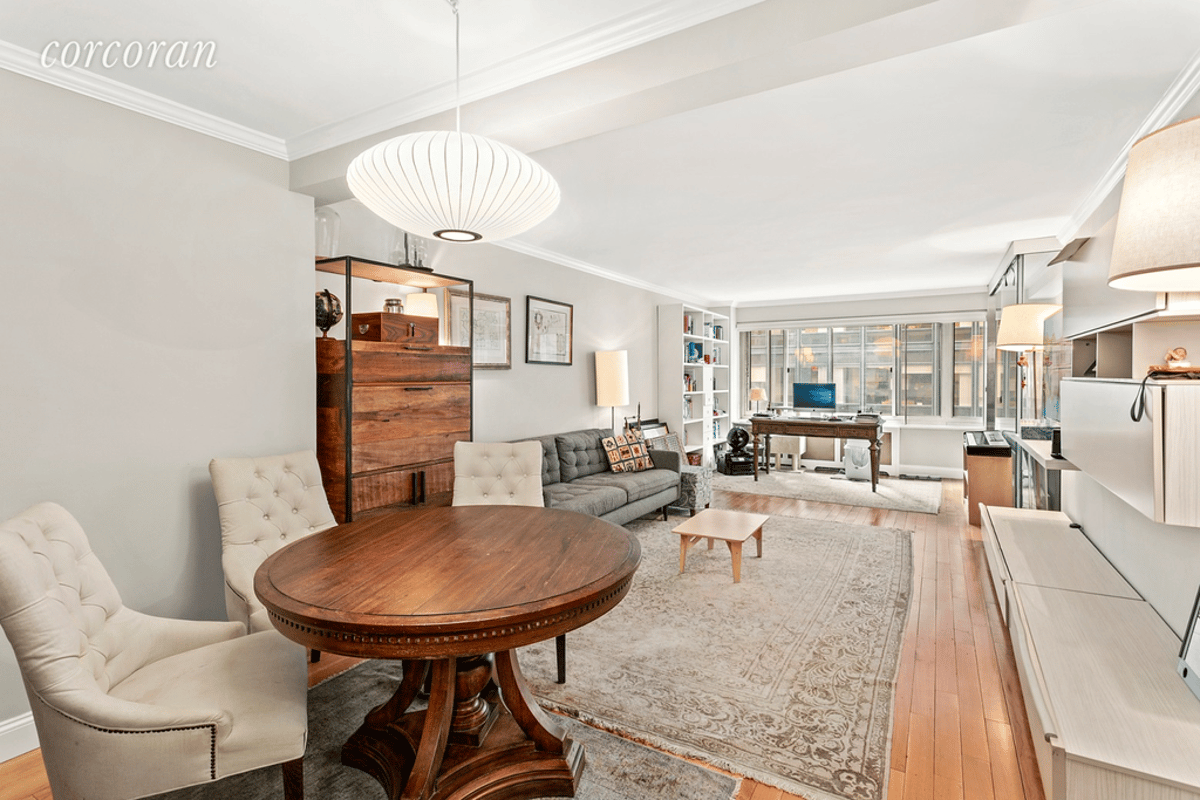 Photo for Turtle Bay House - 249 East 48th Street Condominium in Midtown East, Manhattan
