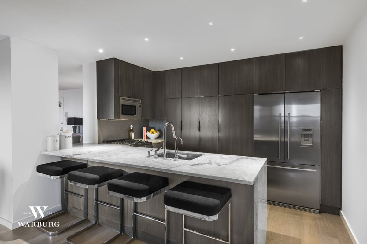 Photo for Gramercy Arms - 145 East 15th Street Cooperative in Gramercy Park, Manhattan