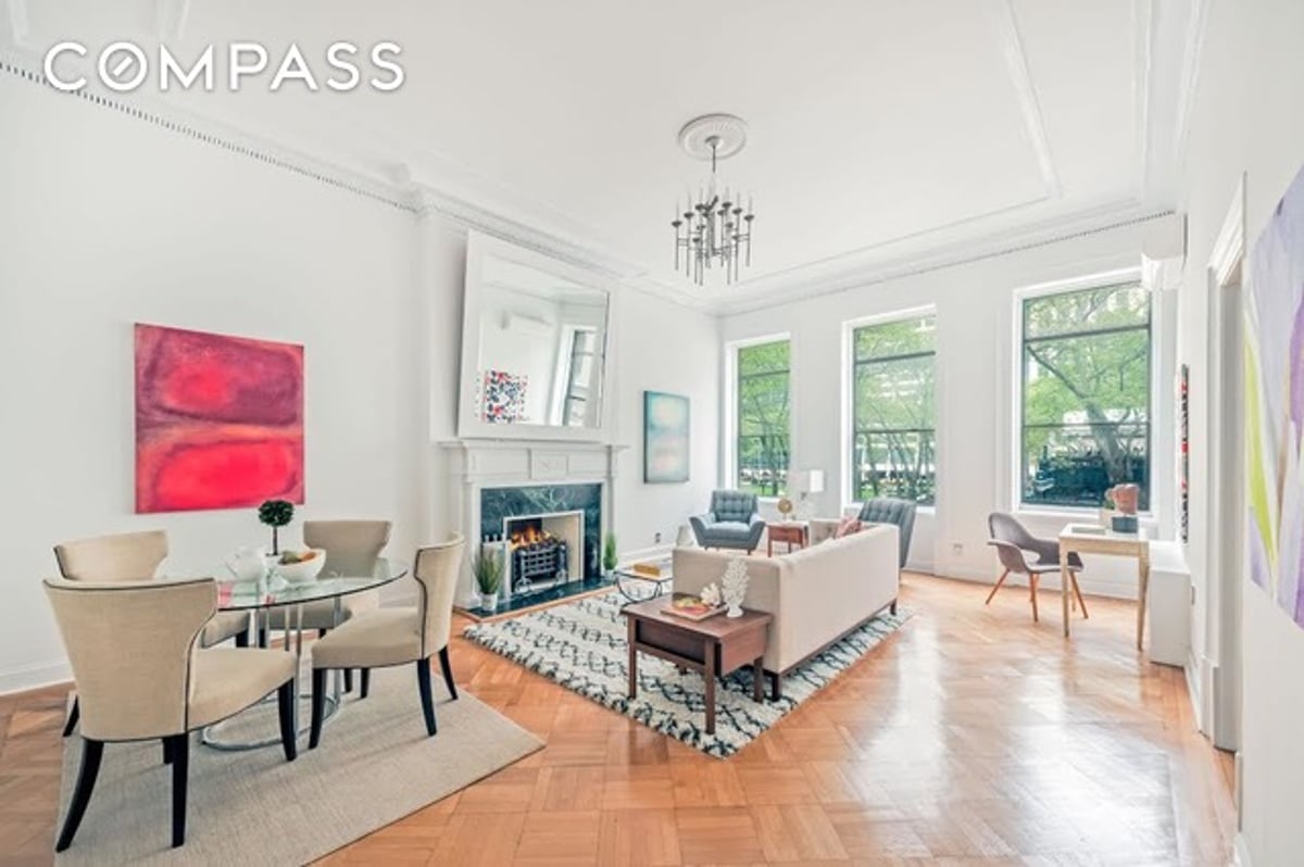 Photo for Bryant Park Place - 32 West 40th Street Cooperative in Midtown, Manhattan