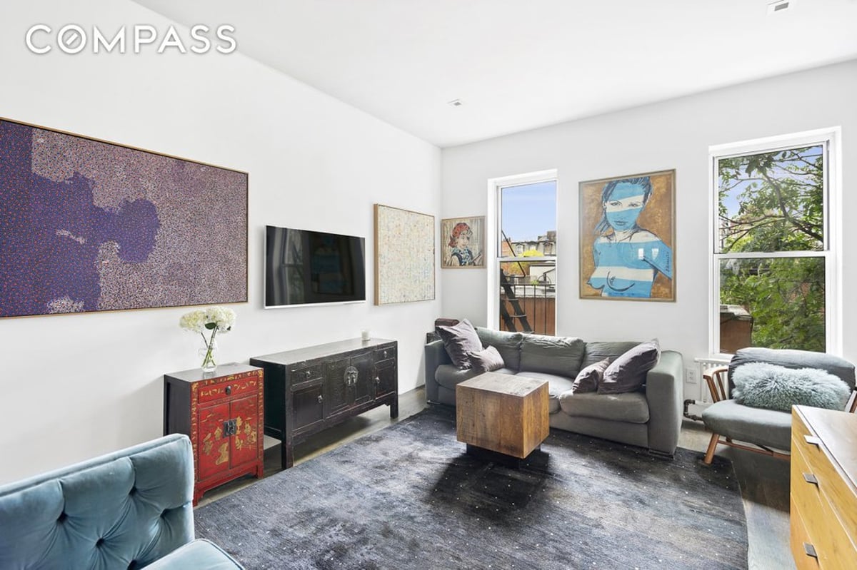 Photo for 211 West 10th Street - 211 West 10th Street Cooperative in West Village, Manhattan