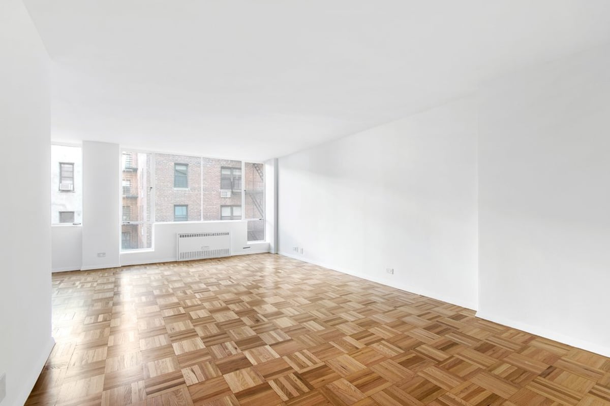 Photo for The Premier - 333 East 69th Street Cooperative in Upper East Side, Manhattan