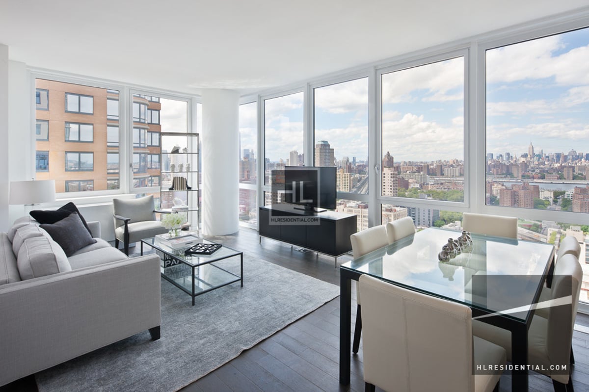 Photo for BKLYN AIR - 309 Gold Street Rental Building in Downtown Brooklyn, Brooklyn