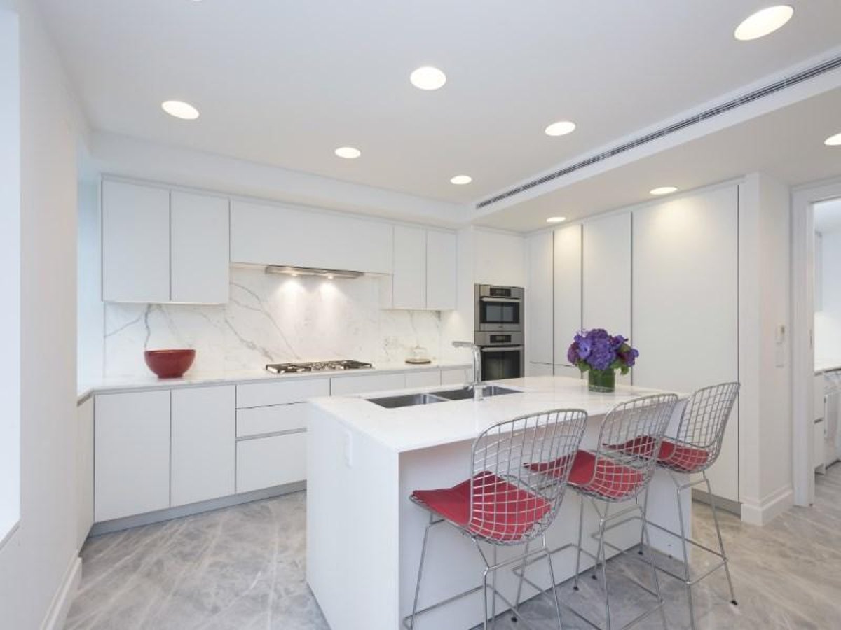 Photo for 737 Park Avenue - 737 Park Avenue Condominium in Upper East Side, Manhattan