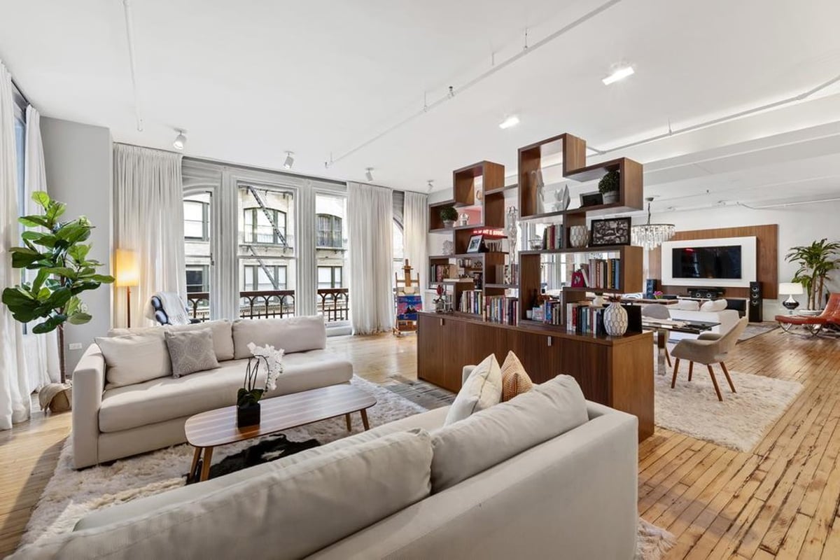 Photo for 644 BROADWAY - 644 Broadway Cooperative in Greenwich Village, Manhattan